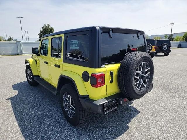 2024 Jeep Wrangler 4-Door Sahara