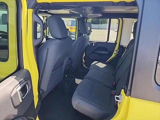 2024 Jeep Wrangler 4-Door Sahara