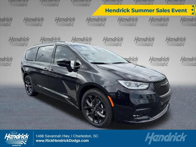 2026 Chrysler Pacifica Limited for sale in Charleston, SC