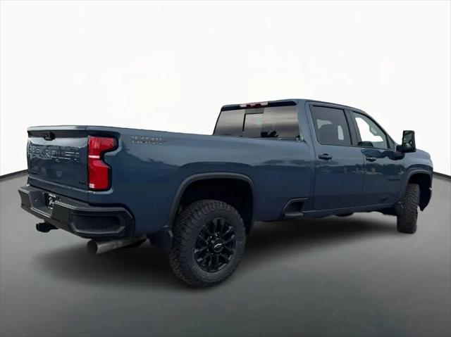 2026 Chevrolet Silverado 3500HD Crew Cab, Long Bed, LTZ Dual Rear Wheel, RWD