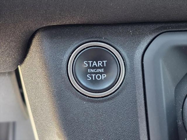 2022 Land Rover Defender 110 SE