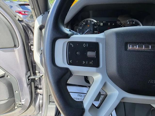 2022 Land Rover Defender 110 SE