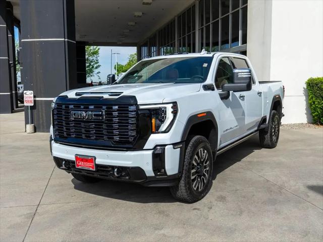 2026 GMC Sierra 2500HD Crew Cab, Standard Bed, Denali Ultimate, 4WD
