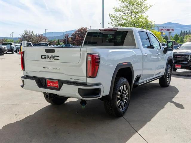 2026 GMC Sierra 2500HD Crew Cab, Standard Bed, Denali Ultimate, 4WD