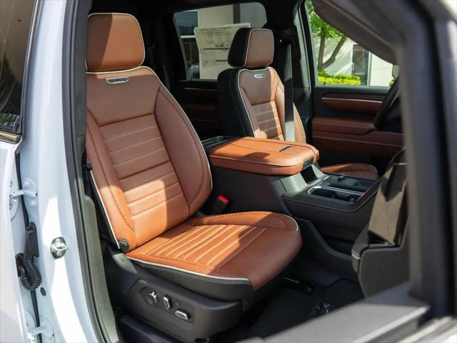 2026 GMC Sierra 2500HD Crew Cab, Standard Bed, Denali Ultimate, 4WD
