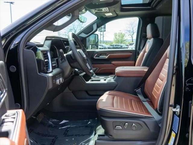 2026 GMC Sierra 2500HD Crew Cab, Standard Bed, Denali Ultimate, 4WD