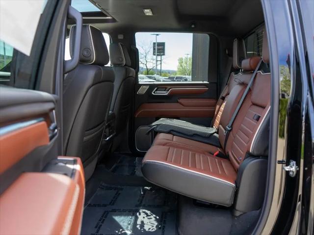 2026 GMC Sierra 2500HD Crew Cab, Standard Bed, Denali Ultimate, 4WD