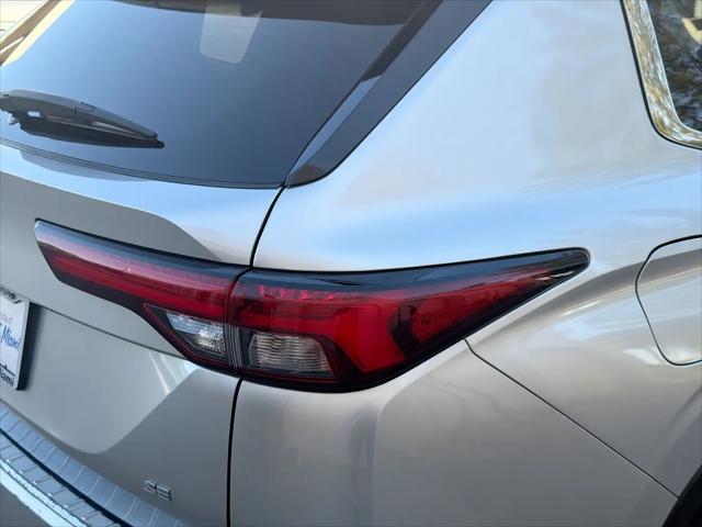 2022 Mitsubishi Outlander SE 2.5 2WD