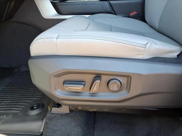 2026 Toyota Tundra SR5 CrewMax 5.5' Bed