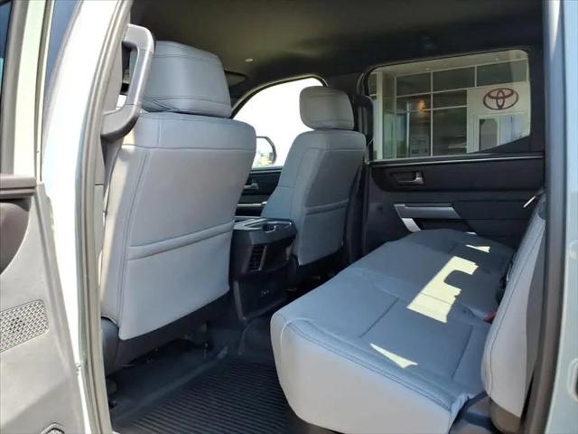 2026 Toyota Tundra SR5 CrewMax 5.5' Bed