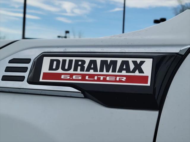2026 GMC Sierra 2500HD Crew Cab, Standard Bed, SLT, 4WD