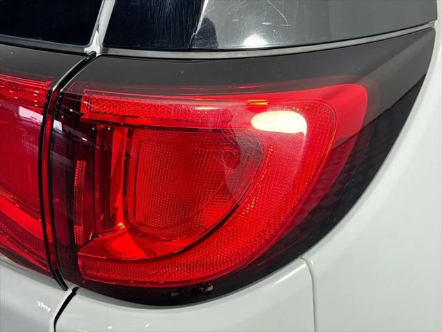 2020 Chrysler Voyager L