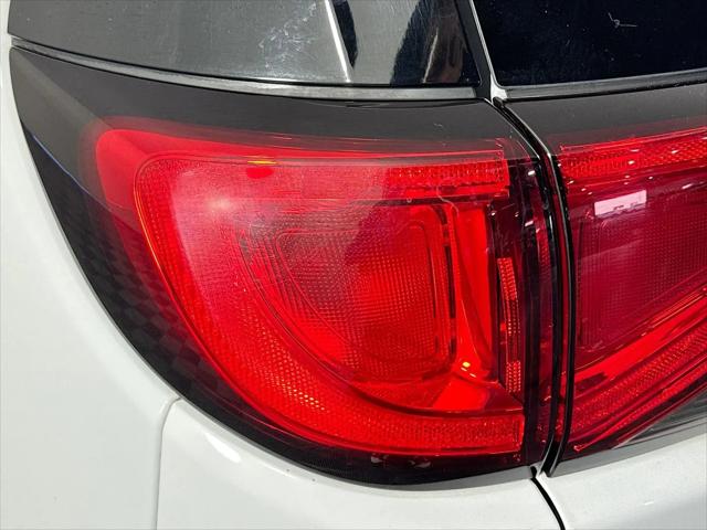 2020 Chrysler Voyager L