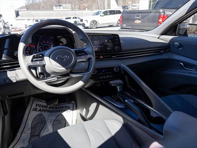 2023 Hyundai Elantra SEL