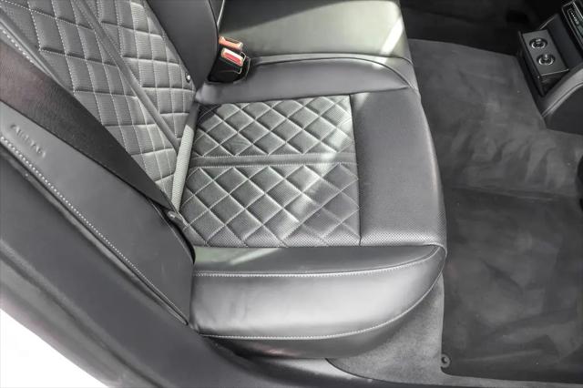 2023 Audi S8 TFSI quattro Tiptronic
