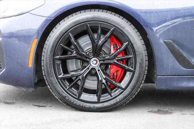 2023 BMW M5 i xDrive