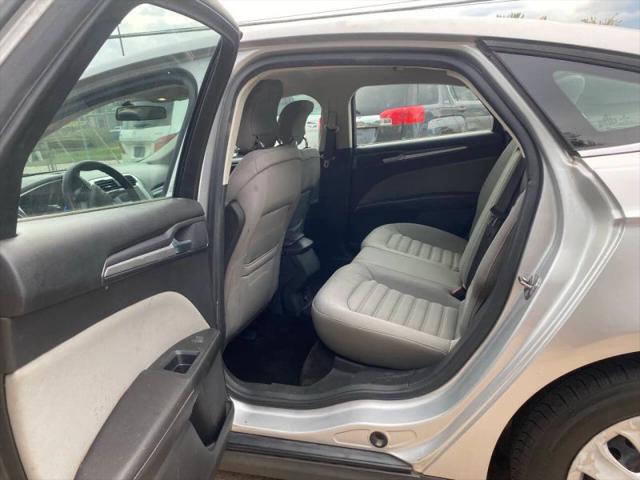 2013 Ford Fusion S