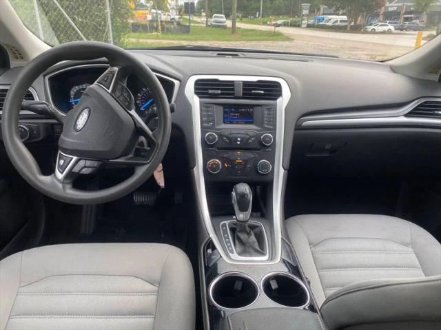 2013 Ford Fusion S