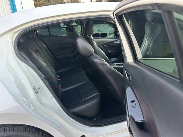 2018 Mazda Mazda3 Touring