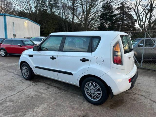 2011 Kia Soul Base