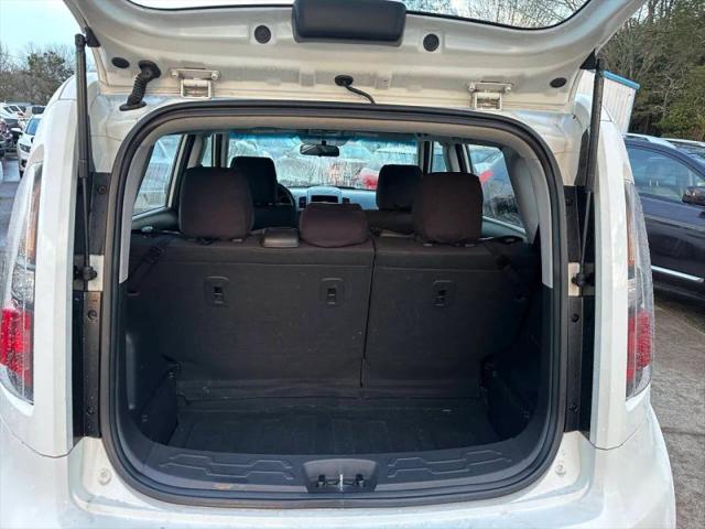 2011 Kia Soul Base