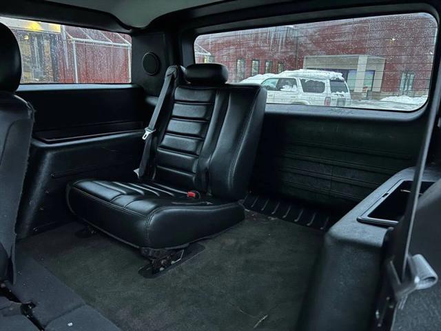 2005 HUMMER H2 Base