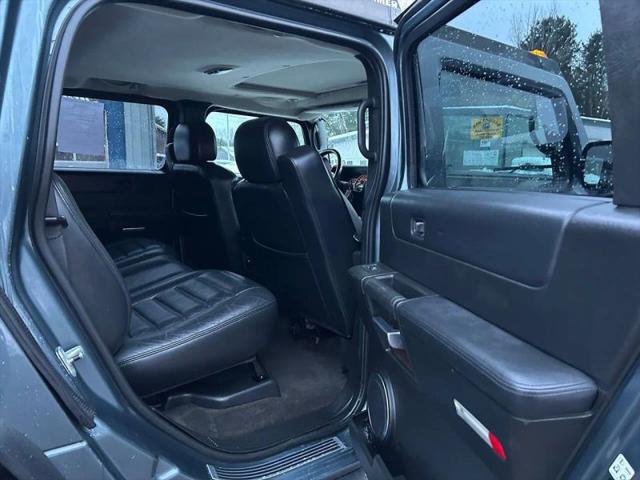 2005 HUMMER H2 Base