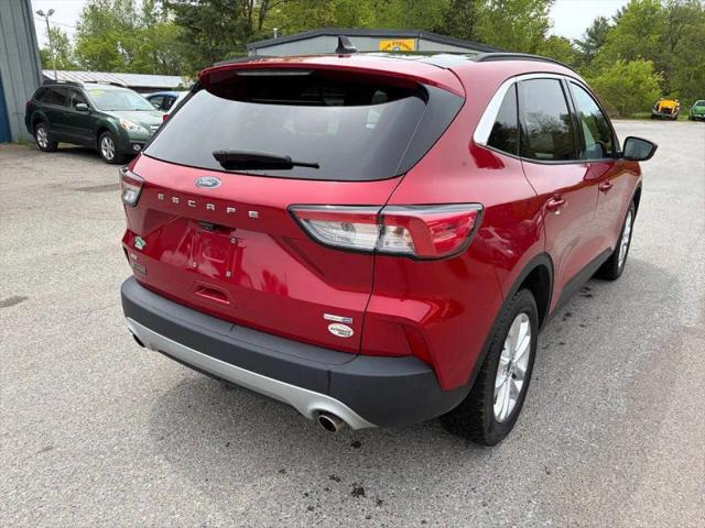 2020 Ford Escape SE