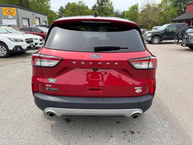 2020 Ford Escape SE