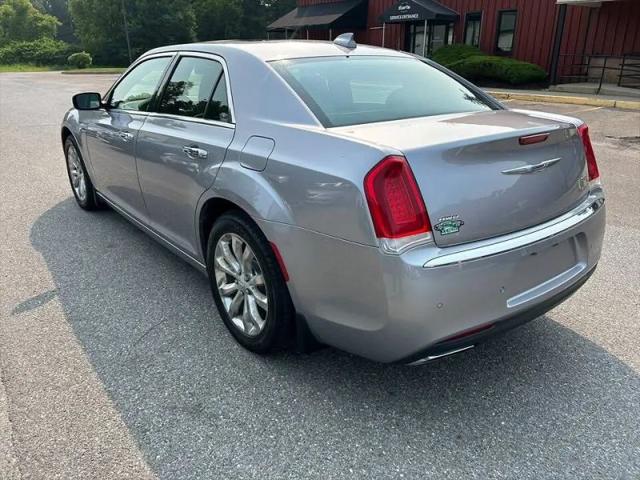 2017 Chrysler 300 AWD