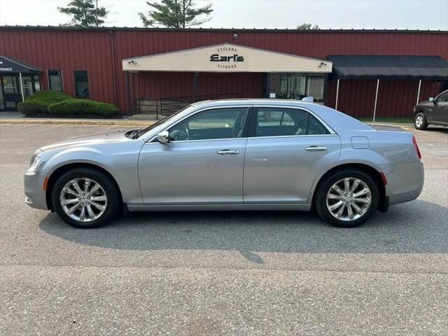2017 Chrysler 300 AWD