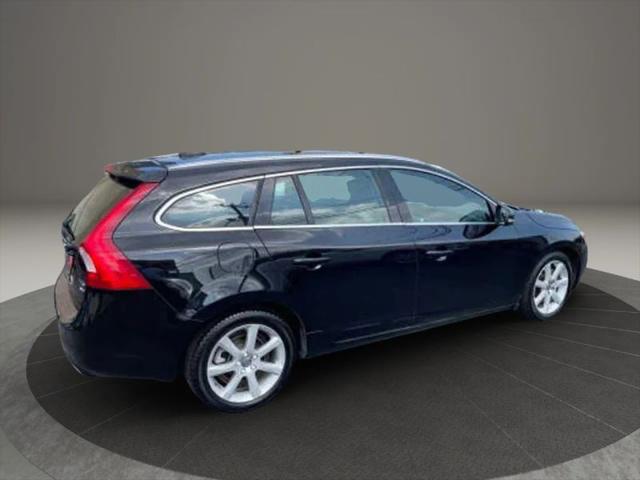 2017 Volvo V60 T5 Premier