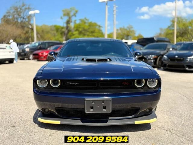2017 Dodge Challenger 392 Hemi Scat Pack Shaker