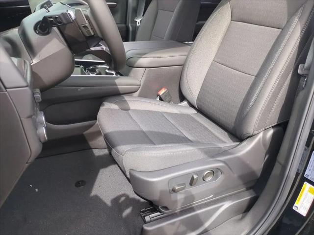 2026 Chevrolet Suburban LS, 4WD