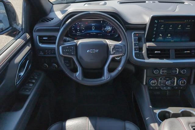 2024 Chevrolet Suburban 4WD RST