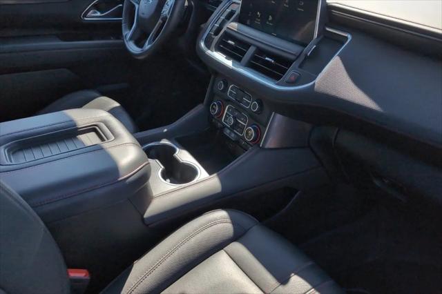 2024 Chevrolet Suburban 4WD RST