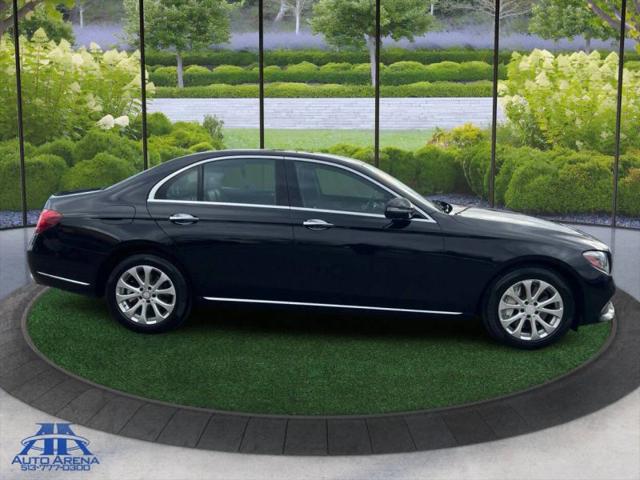 2017 Mercedes-Benz E-CLASS E 300 E 300