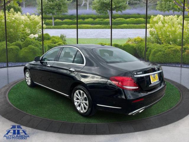 2017 Mercedes-Benz E-CLASS E 300 E 300