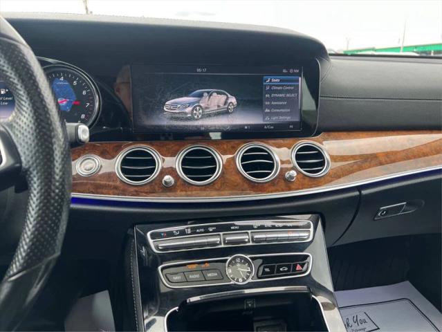 2017 Mercedes-Benz E-CLASS E 300 E 300