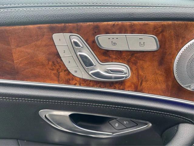 2017 Mercedes-Benz E-CLASS E 300 E 300
