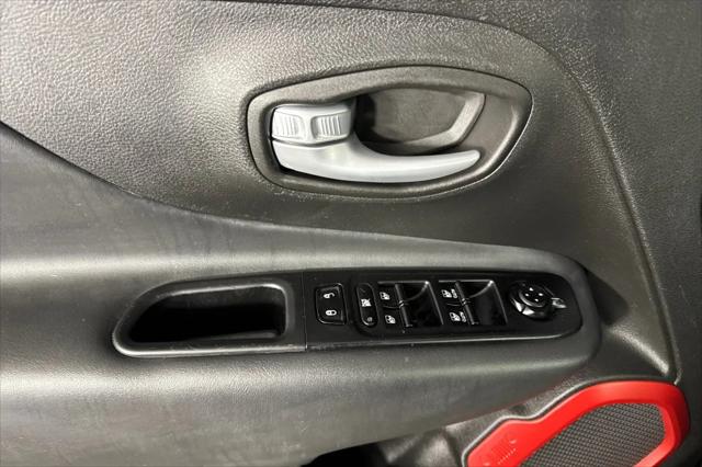 2023 Jeep Renegade Trailhawk 4x4