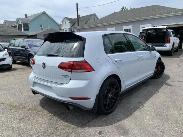 2019 Volkswagen Golf GTI 2.0T SE