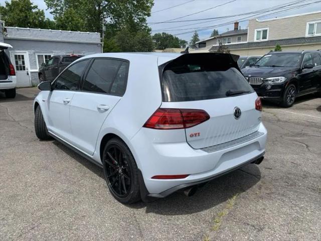 2019 Volkswagen Golf GTI 2.0T SE