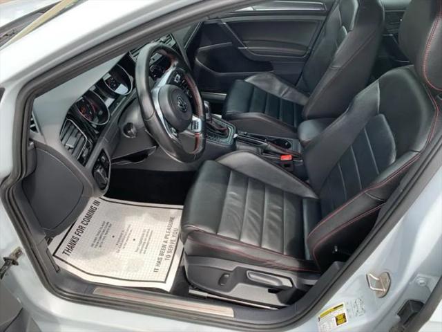 2019 Volkswagen Golf GTI 2.0T SE
