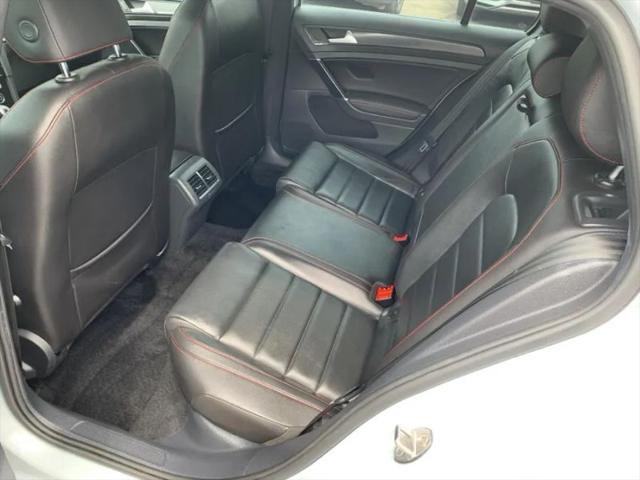 2019 Volkswagen Golf GTI 2.0T SE