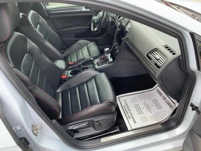 2019 Volkswagen Golf GTI 2.0T SE