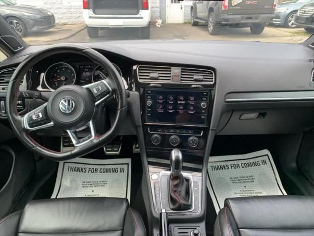 2019 Volkswagen Golf GTI 2.0T SE