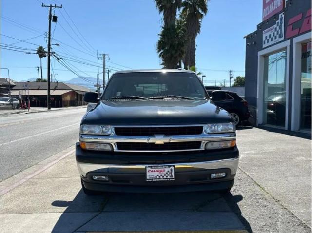 2005 Chevrolet Suburban LS