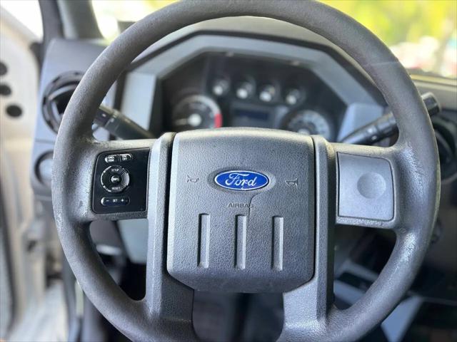 2011 Ford F-550 XL