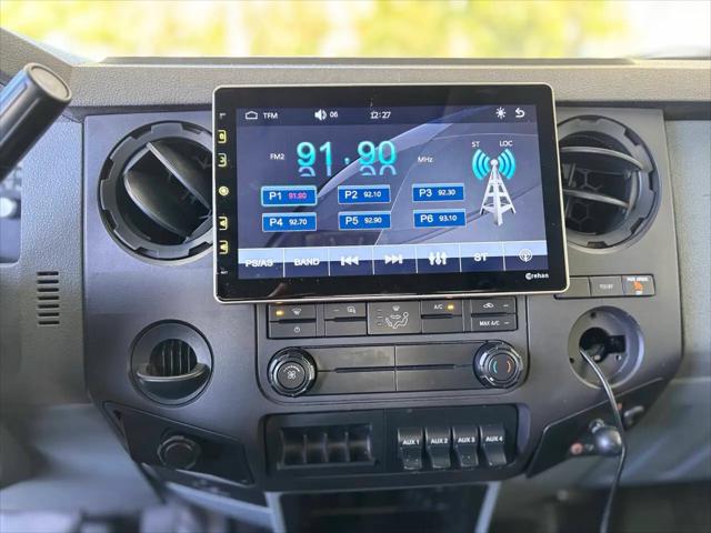 2011 Ford F-550 XL